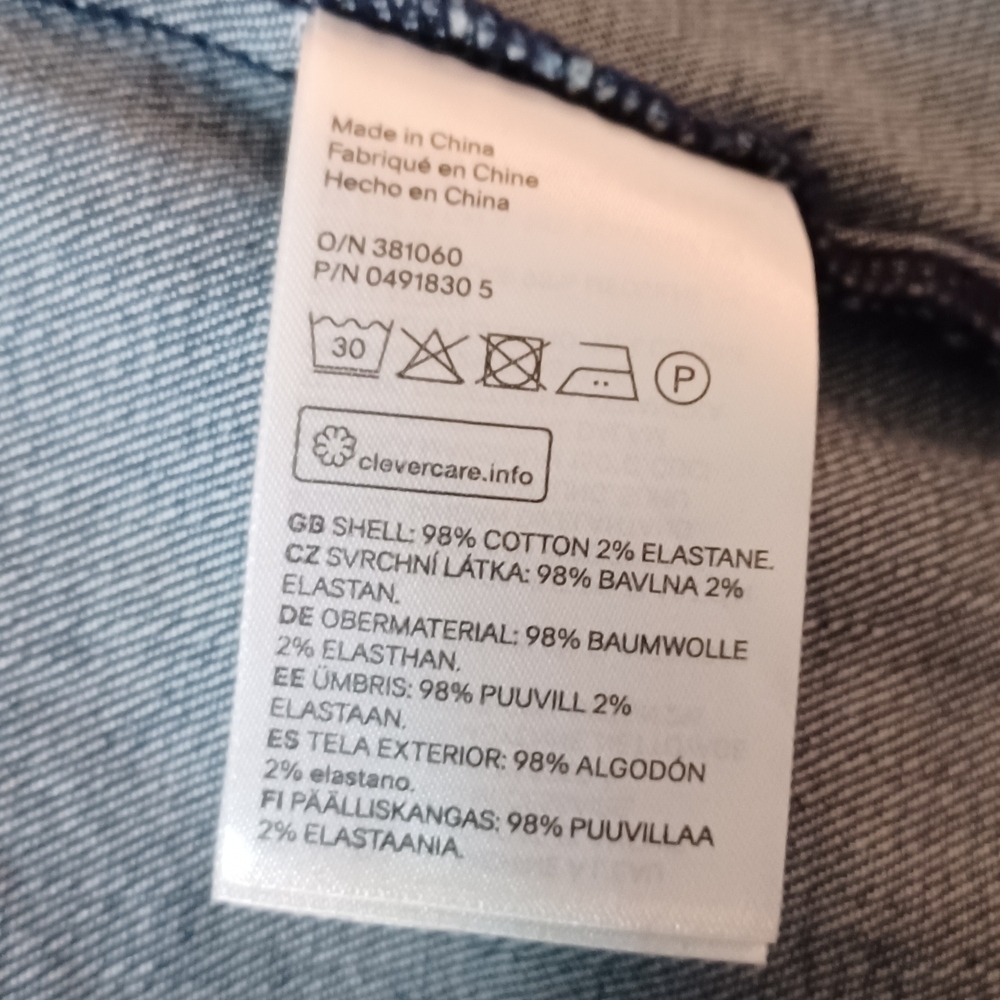 H&M Divided Denim Jean Jacket with Ruffle Detail - Picture 2 of 11